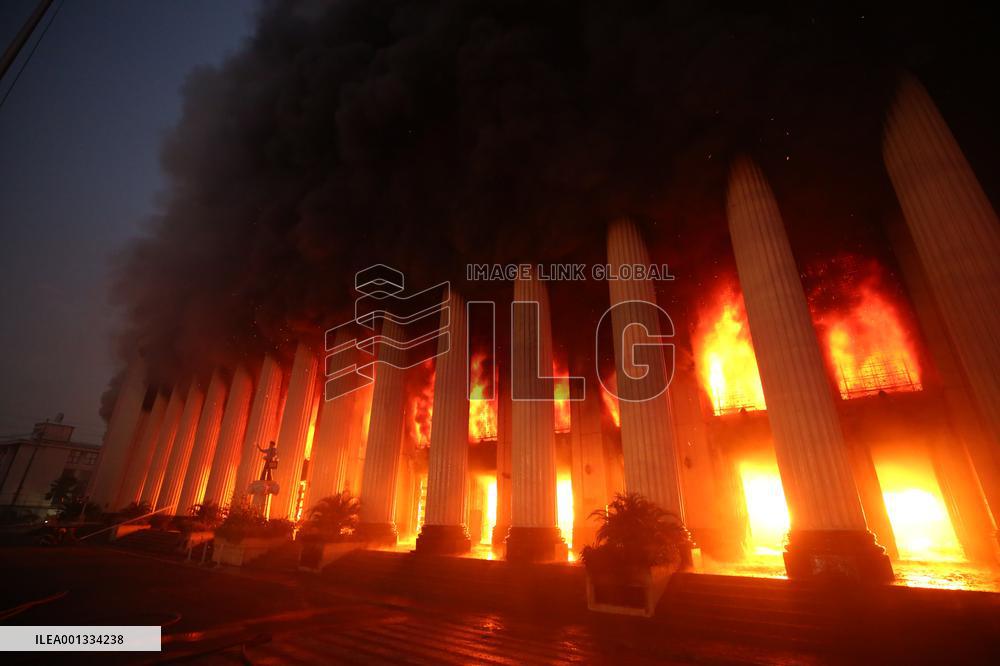 PHILIPPINES-MANILA-CENTRAL POST OFFICE-FIRE