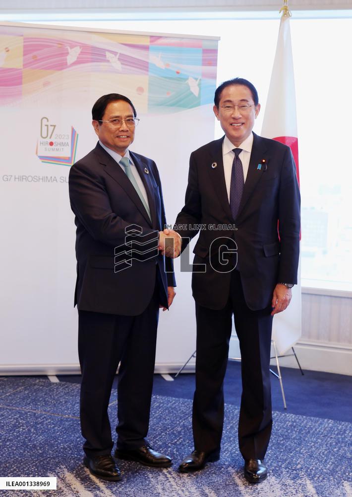 Japan-Vietnam talks
