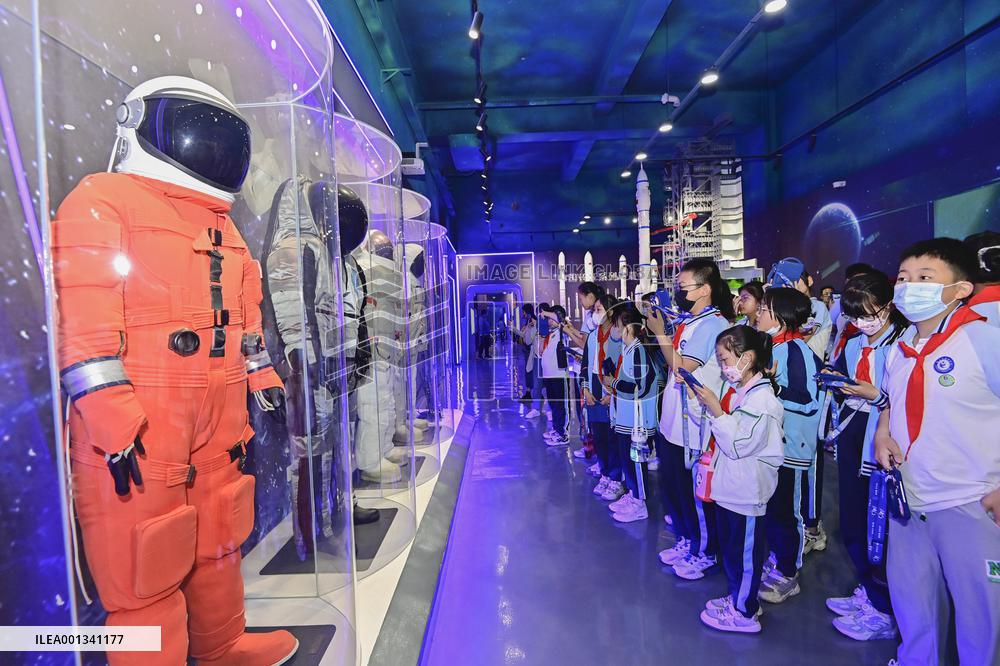 School Popularization of Science In China