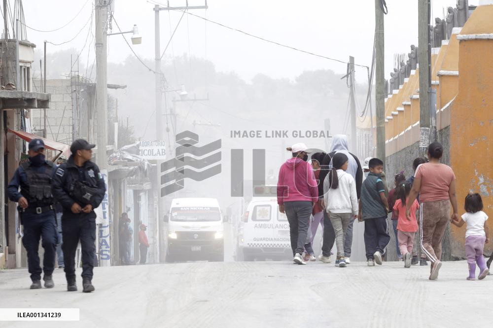 Popocatepetl Volcano Erupts - Mexico
