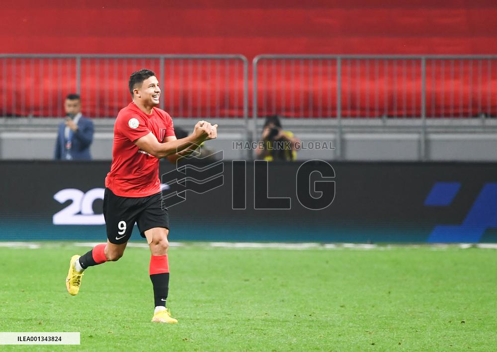 (SP)CHINA-CHENGDU-FOOTBALL-CSL-CHENGDU VS SHANGHAI (CN)