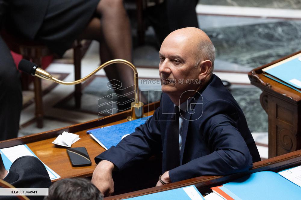 Questions to the government at the National Assembly - Paris