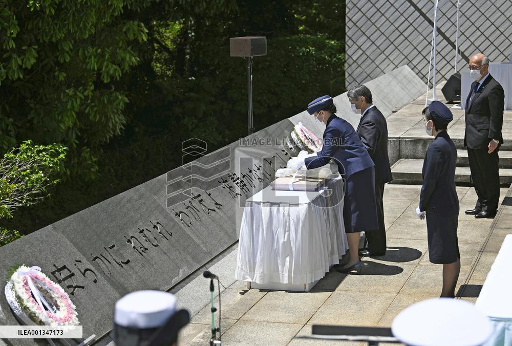Japanese emperor, empress at memorial ceremony