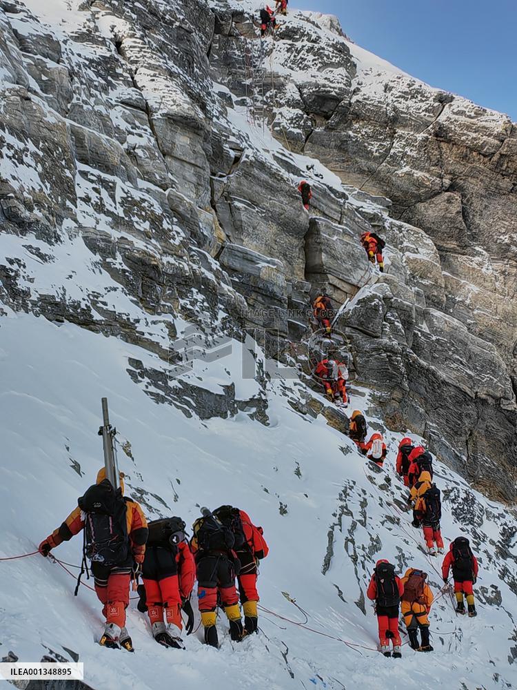 CHINA-TIBET-MOUNT QOMOLANGMA-SCIENTIFIC EXPEDITION (CN)