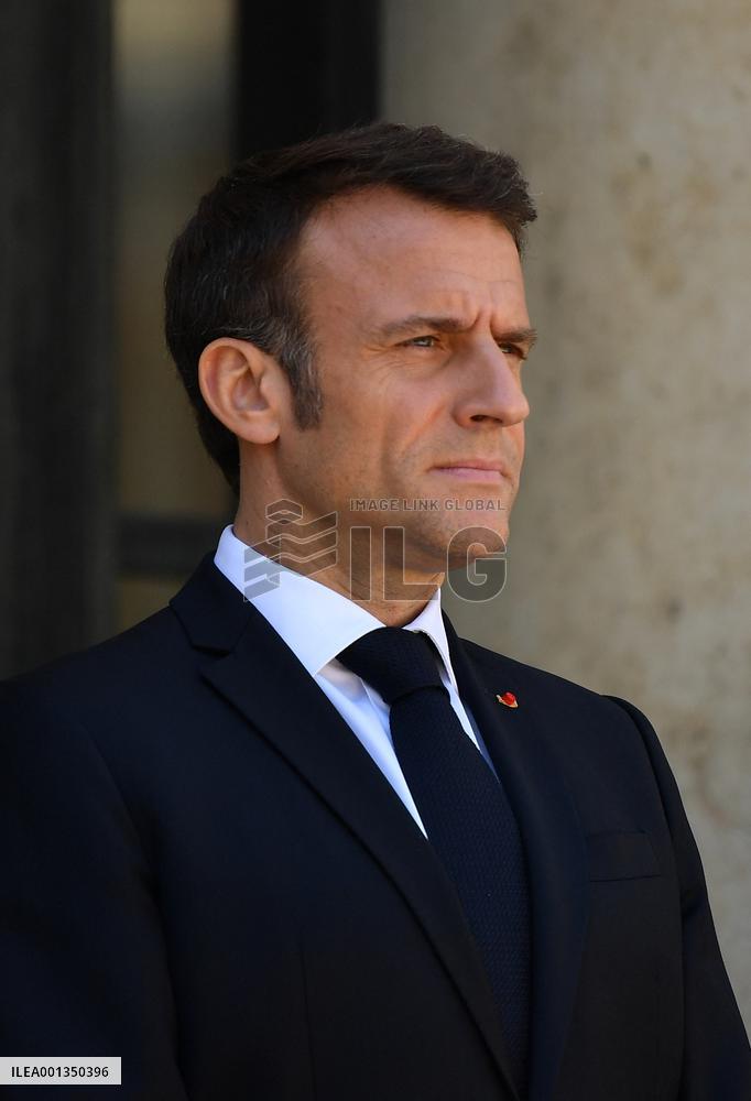 Emmanuel Macron Receives Lithuania's President - Paris