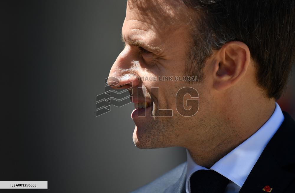 Emmanuel Macron Receives Lithuania's President - Paris