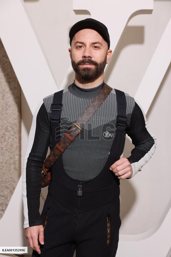 Louis Vuitton Cruise Photocall - Isola Bella