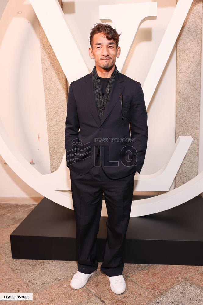 Louis Vuitton Cruise Photocall - Isola Bella