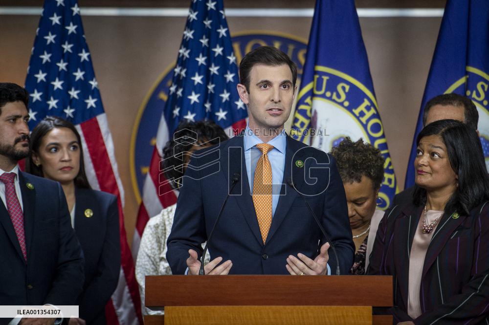 House Democrats On US Debt Ceiling - Washington