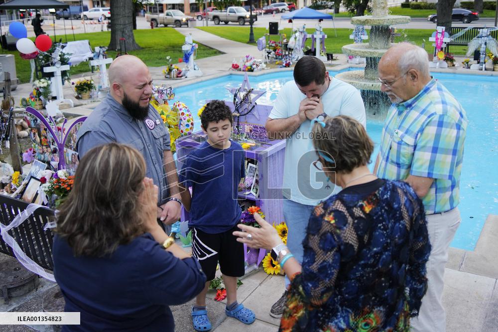 U.S.-TEXAS-UVALDE-MASS SHOOTING-ANNIVERSARY