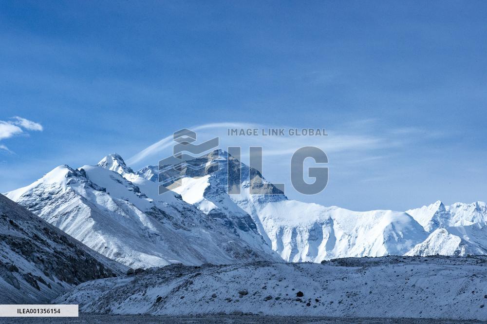 CHINA-MOUNT QOMOLANGMA-SCENERY (CN)