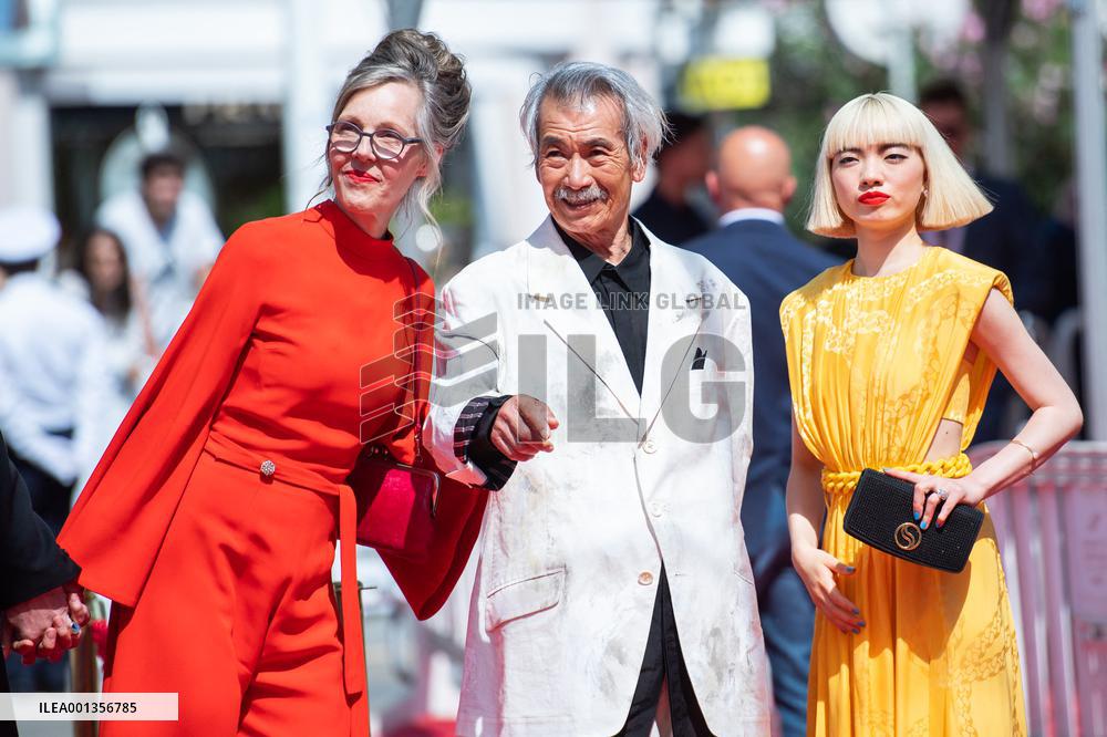 Cannes Perfect Days Premiere AM