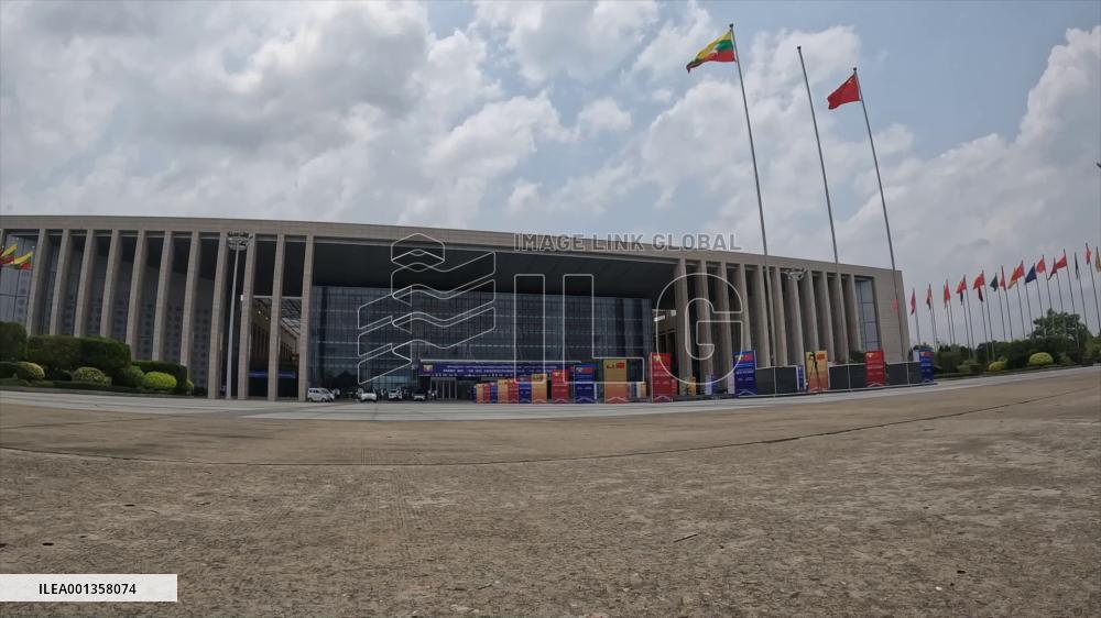 Myanmar, China hold border trade fair in Nay Pyi Taw