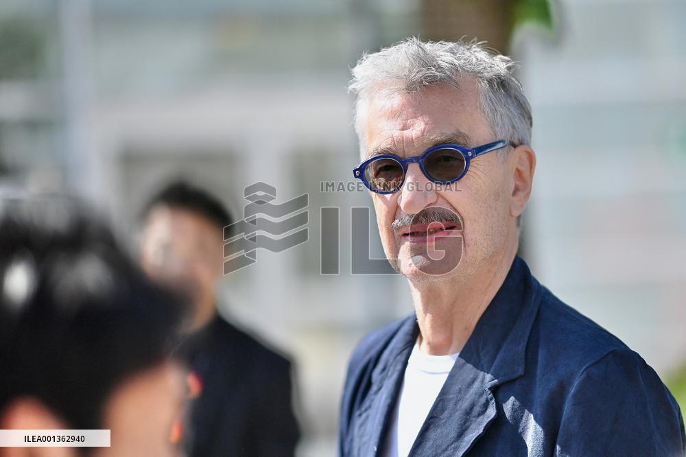 Cannes - Perfect Days Photocall