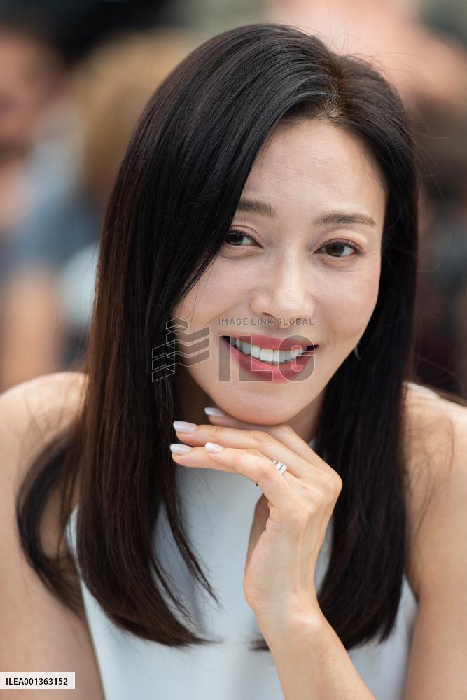 Cannes Cobweb Photocall AM