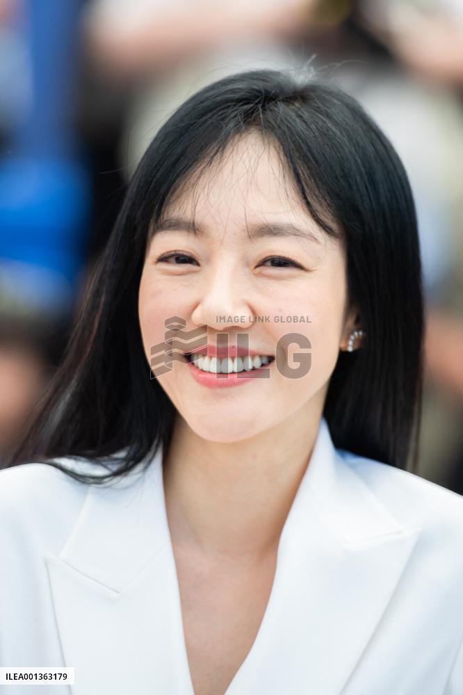Cannes Cobweb Photocall AM