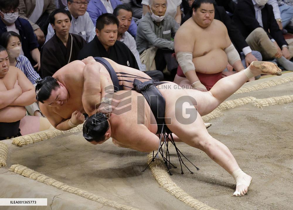 Summer Grand Sumo Tournament