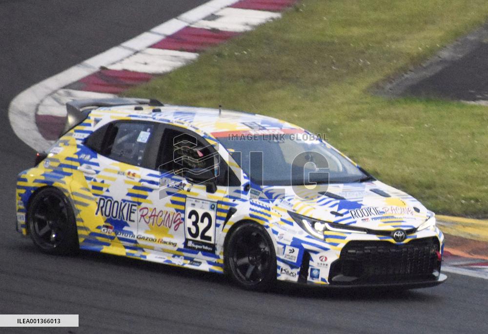 Toyota puts liquid hydrogen-powered car into 24-hour race