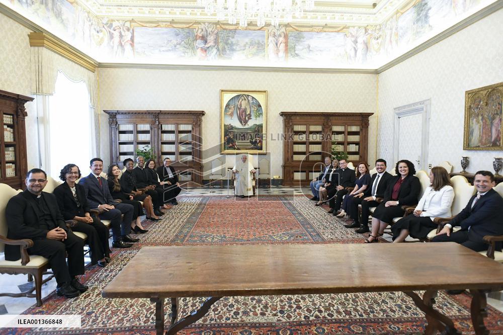 Pope Francis receives delegation of Loyola University of Seville