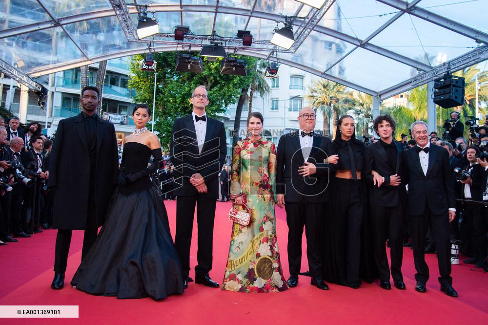 Cannes Closing Red Carpet AM