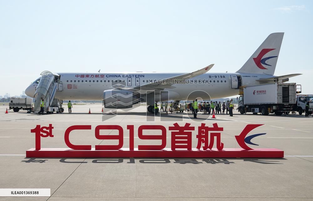 CHINA-SHANGHAI-PASSENGER AIRCRAFT-C919-FIRST COMMERCIAL FLIGHT(CN)