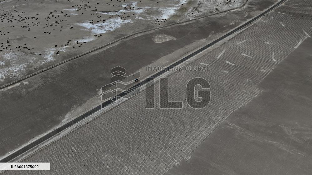 CHINA-TIBET-NGARI-STONE GRIDS (CN)