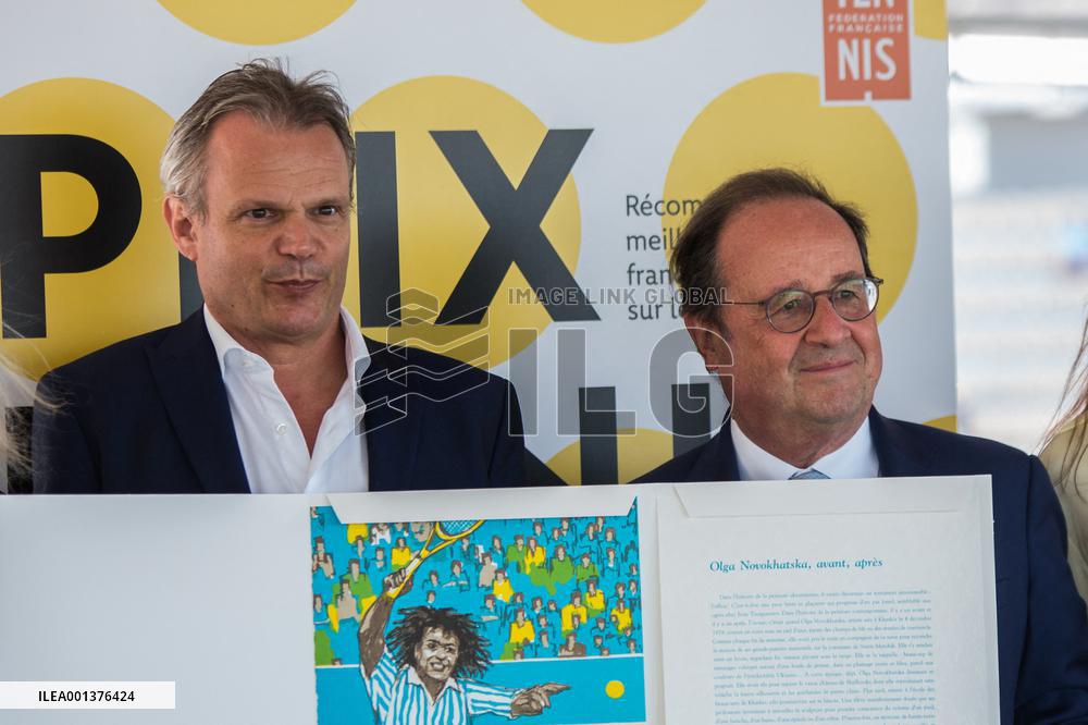 Roland Garros 2023 - Denis Lalanne award ceremony to Christian Despont NB