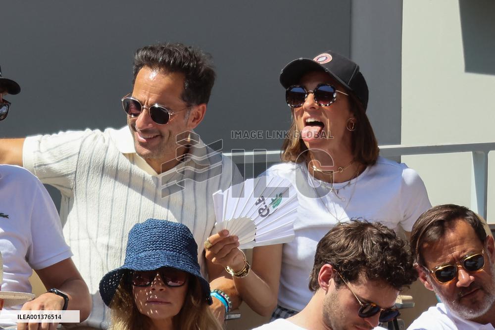 Roland Garros 2023 - Celebrities In The Stands - Day 2 NB