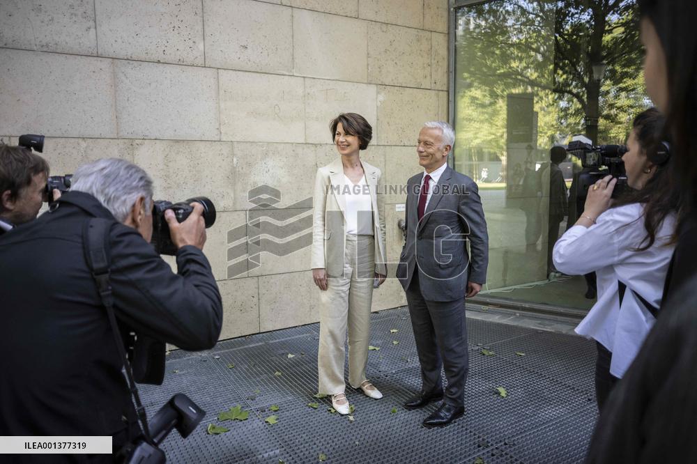 Arrivals Before An Audition For The MEDEF Presidency - Paris