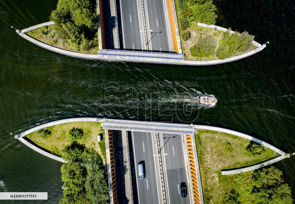 Aquaduct Veluwemeer - Netherlands