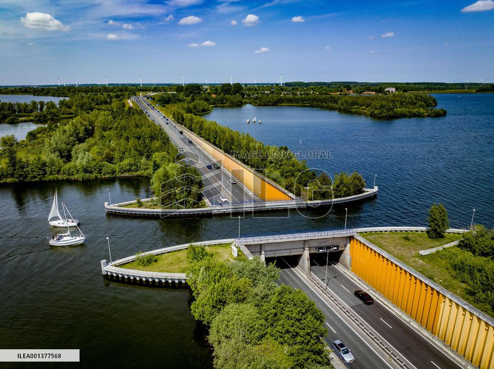 Aquaduct Veluwemeer - Netherlands