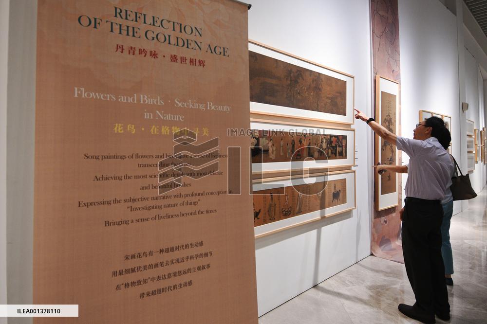 SINGAPORE-ART EXHIBITION