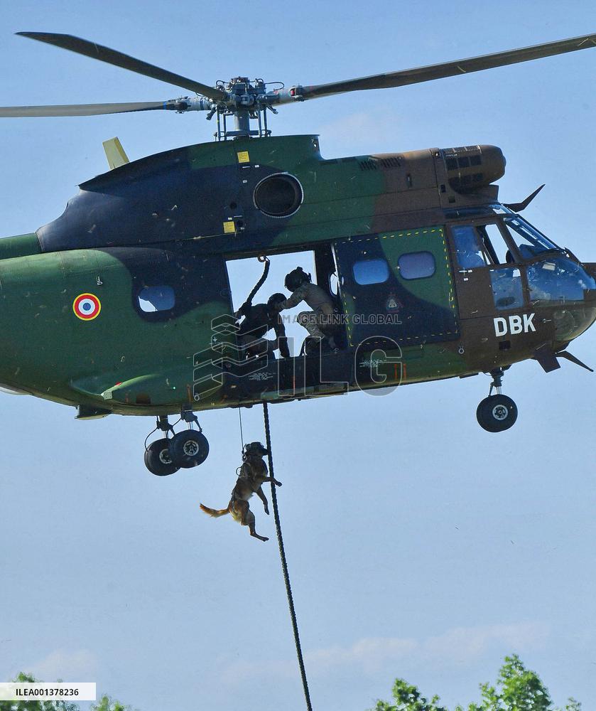 Le Temps des Hélices Air Show