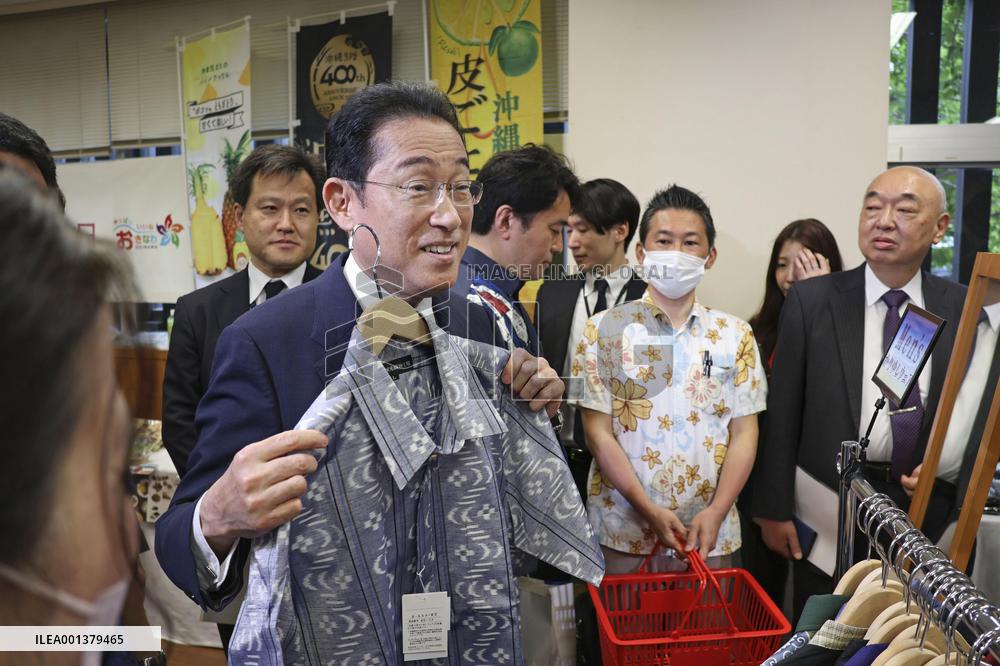 Japan PM Kishida at Okinawa fair