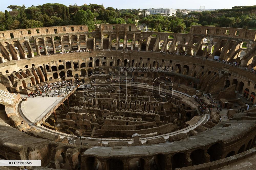 Inauguration Of A Panoramic Elevator At The Colosseum - Rome