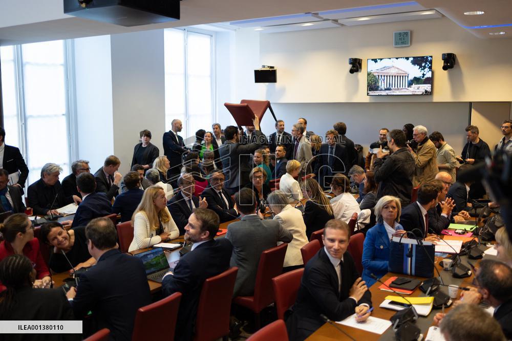 Social Affairs Committee examines the repeal of the Pensions Act at the National Assembly - Paris