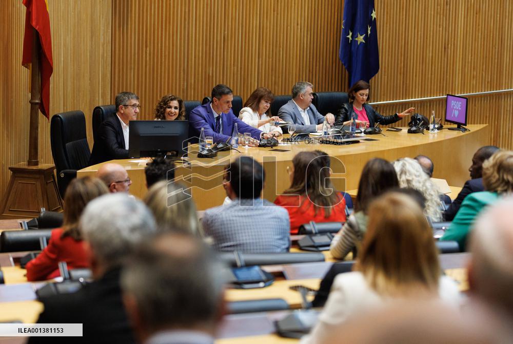 Sanchez Meets Socialist Parliamentarians - Madrid