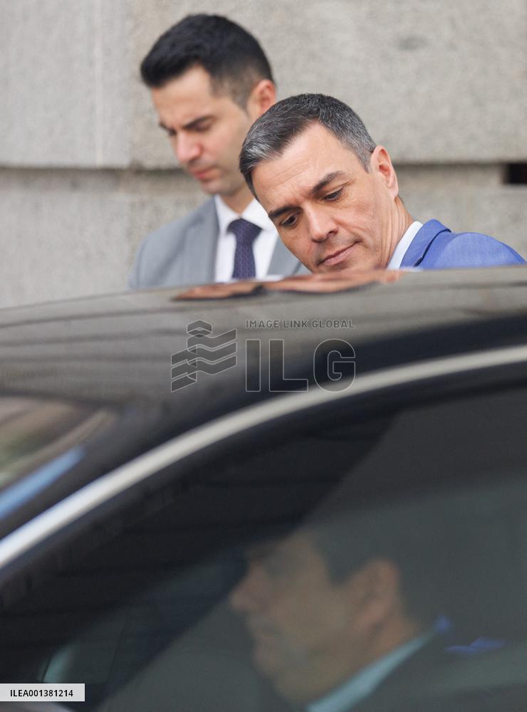 Sanchez Meets Socialist Parliamentarians - Madrid