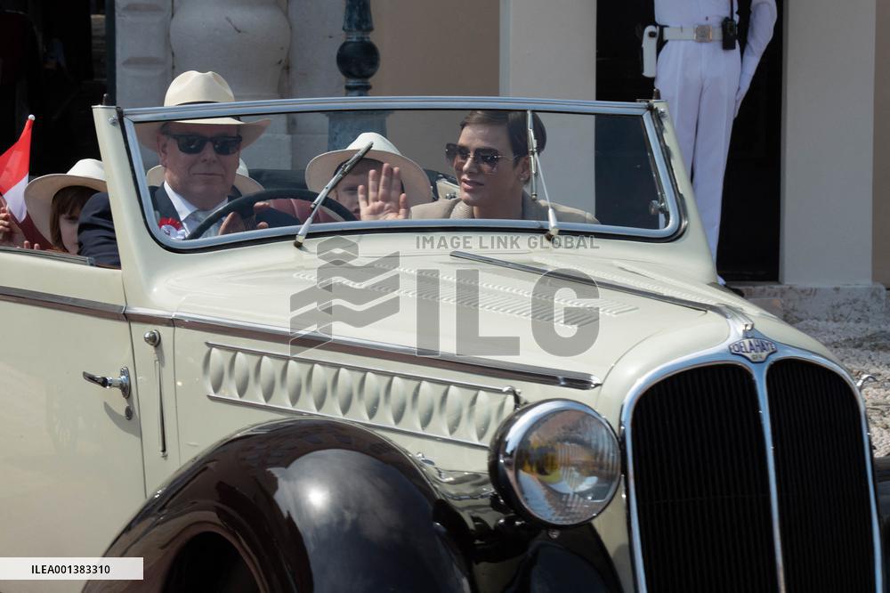 NO TABLOIDS - Tribute To Prince Rainier III - Monaco