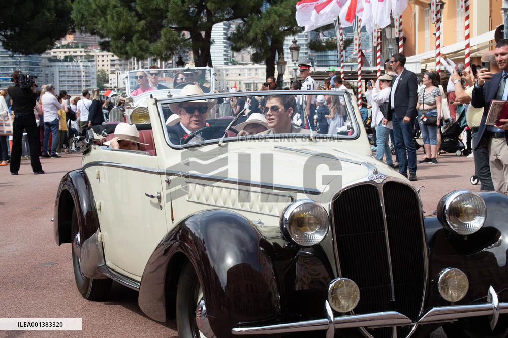 NO TABLOIDS - Tribute To Prince Rainier III - Monaco