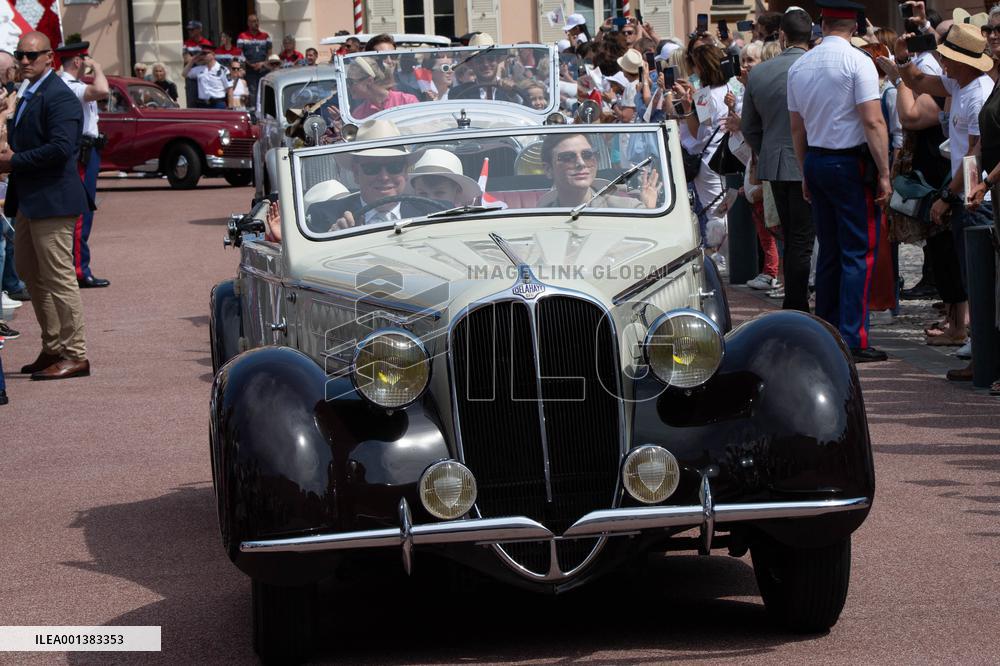 NO TABLOIDS - Tribute To Prince Rainier III - Monaco