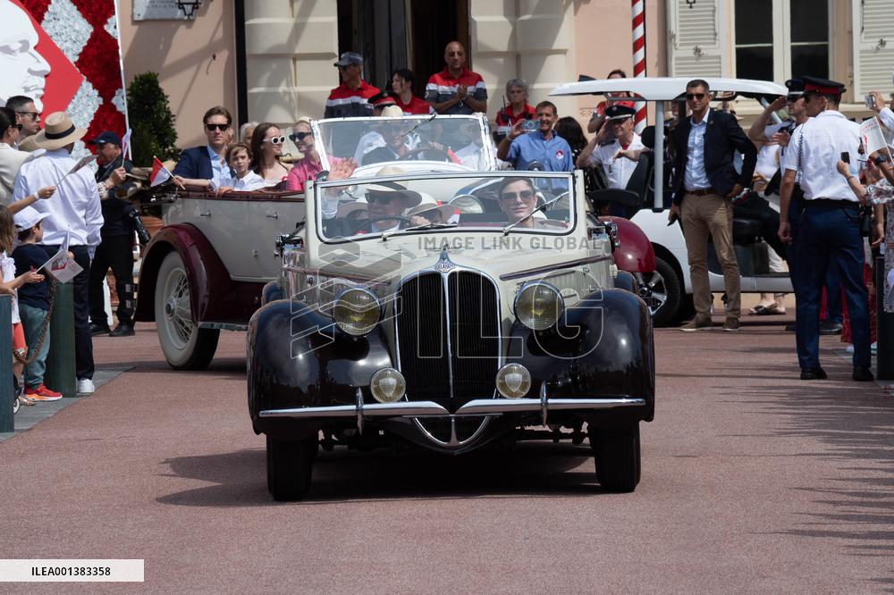 NO TABLOIDS - Tribute To Prince Rainier III - Monaco