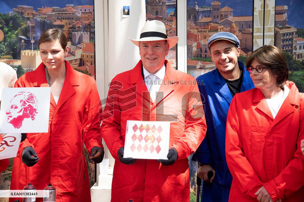 NO TABLOIDS - Tribute To Prince Rainier III - Monaco