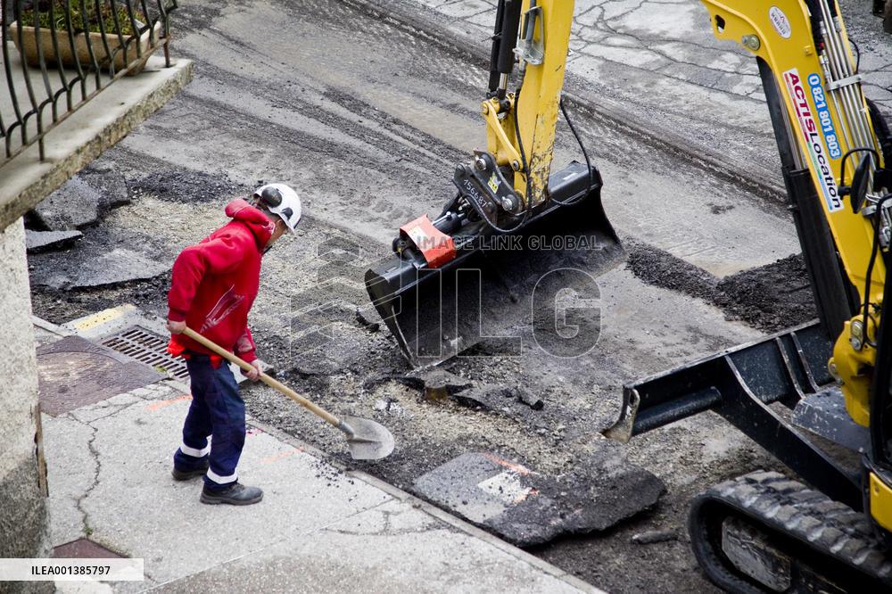 Illustration Works - France