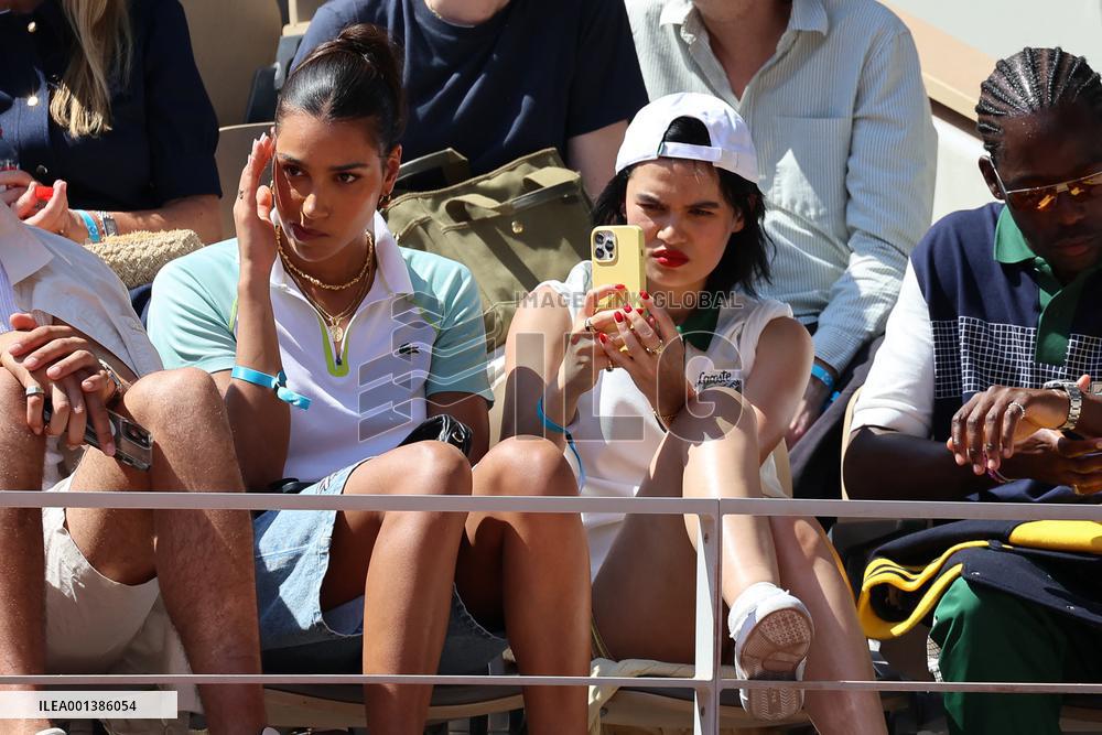 Roland Garros 2023 - Celebrities In The Stands - Day 5 NB