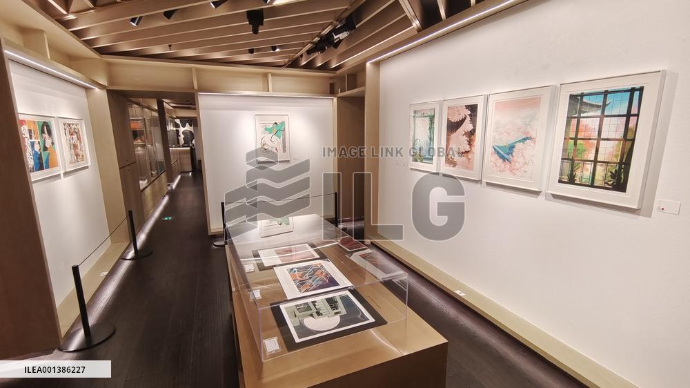 Japanese TSUTAYA Books in Shanghai