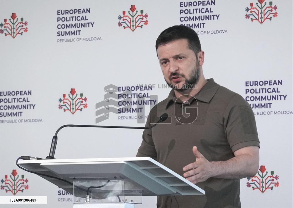 Ukrainian President Zelenskyy in Moldova