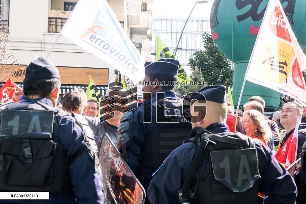 Union Rally At SNCF Fret Headquarters - Paris