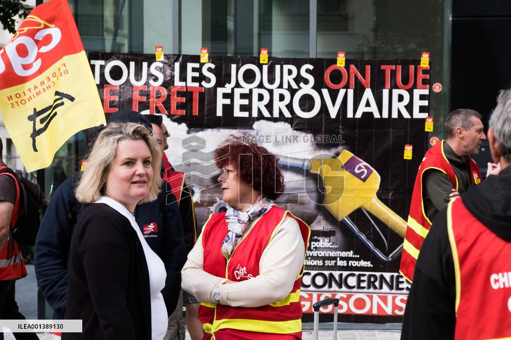 Union Rally At SNCF Fret Headquarters - Paris