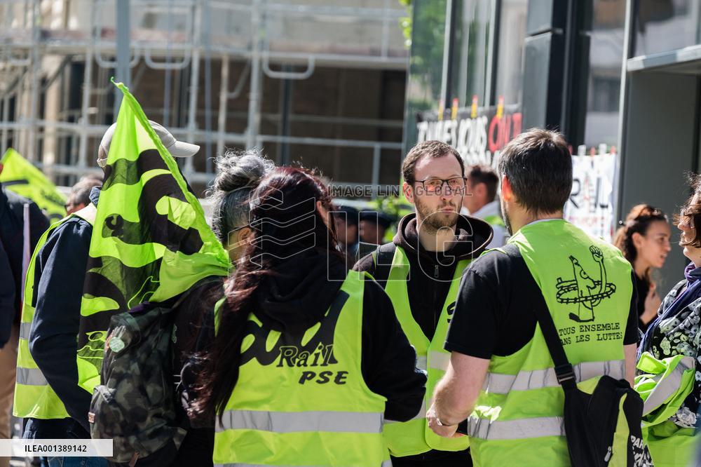 Union Rally At SNCF Fret Headquarters - Paris